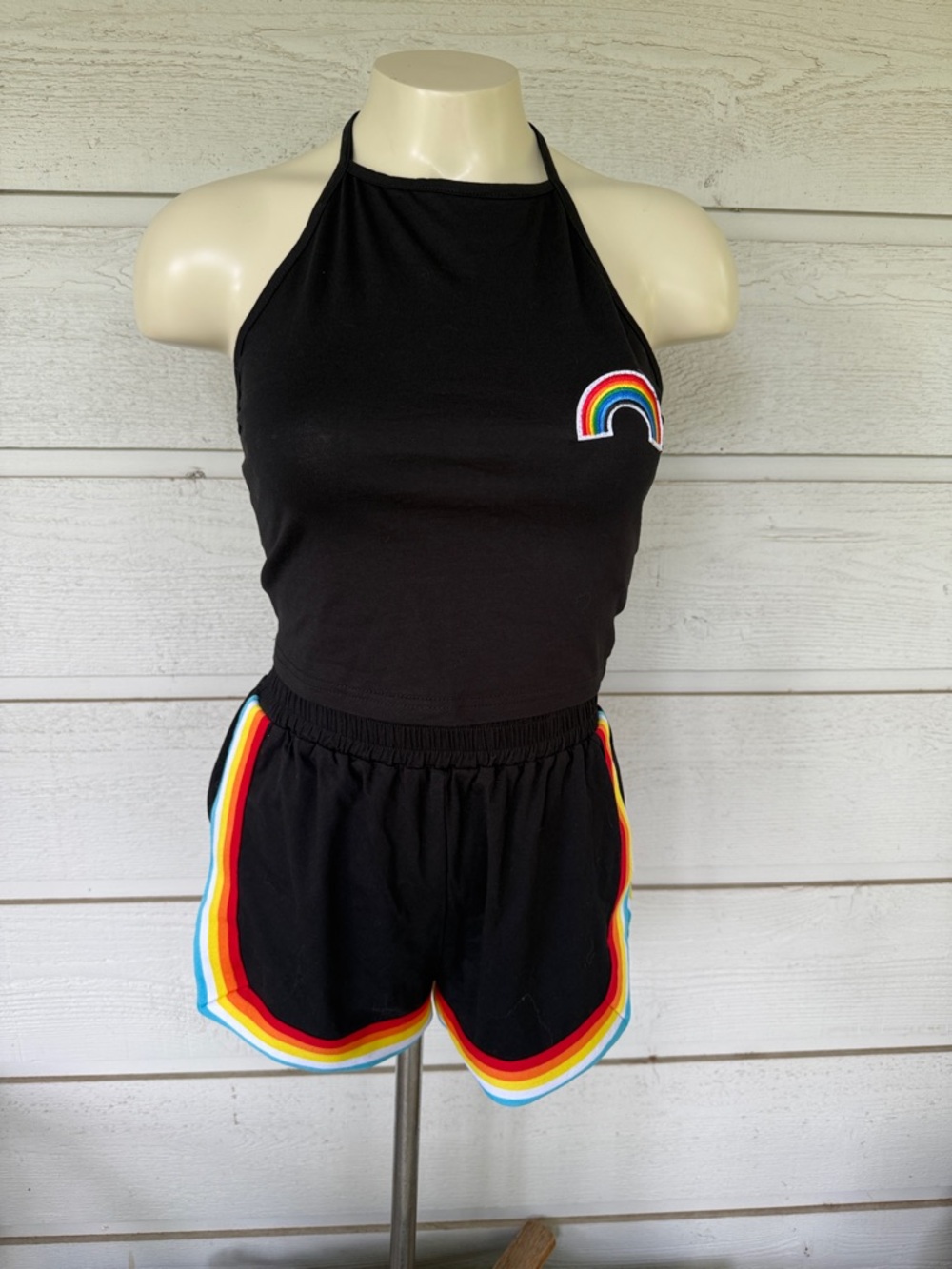 Retro Black Rainbow-Trim Women's Shorts – Casual Athletic Tee Set